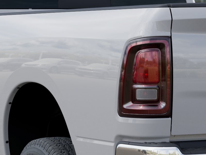 2025 RAM 2500 Tradesman - Photo 15