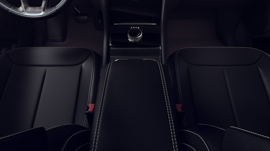 New 2026 Jeep Grand Cherokee Laredo Sport Utility