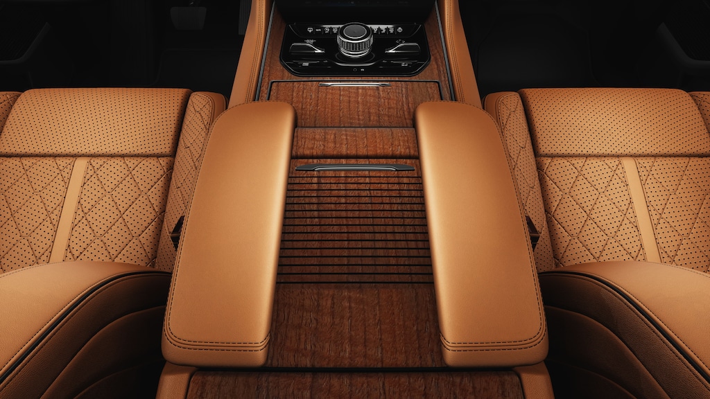 New 2024 Jeep Grand Wagoneer L SERIES III 4X4 Sport Utility