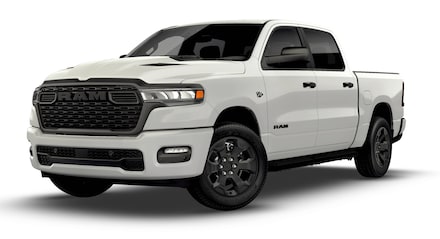 2026 Ram 1500 EXPRESS CREW CAB 4X4 5'7 BOX Pickup
