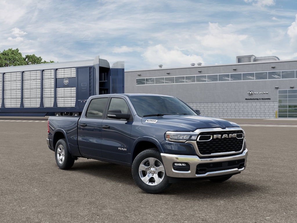 New 2026 Ram 1500 BIG HORN CREW CAB 4X4 6'4 BOX Pickup