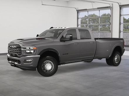 2025 Ram 3500 LIMITED CREW CAB 4X4 8' BOX Pickup