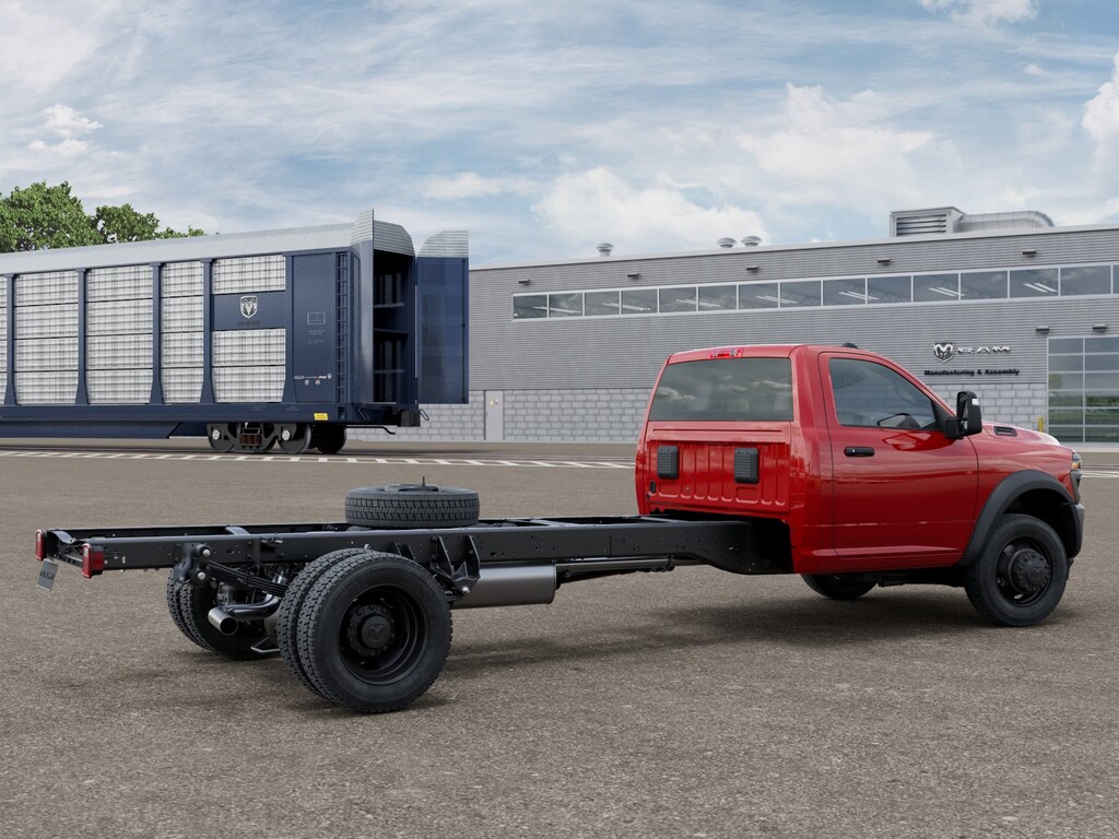 New 2026 Ram 5500 Chassis Cab Tradesman/Big Horn Pickup