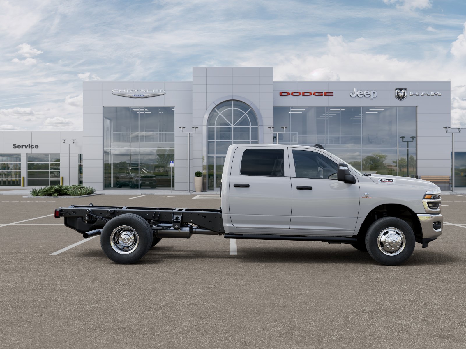 2026 RAM 3500 Chassis Tradesman - Photo 39