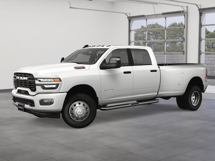 2025 Ram 3500 BIG HORN CREW CAB 4X4 8' BOX Pickup