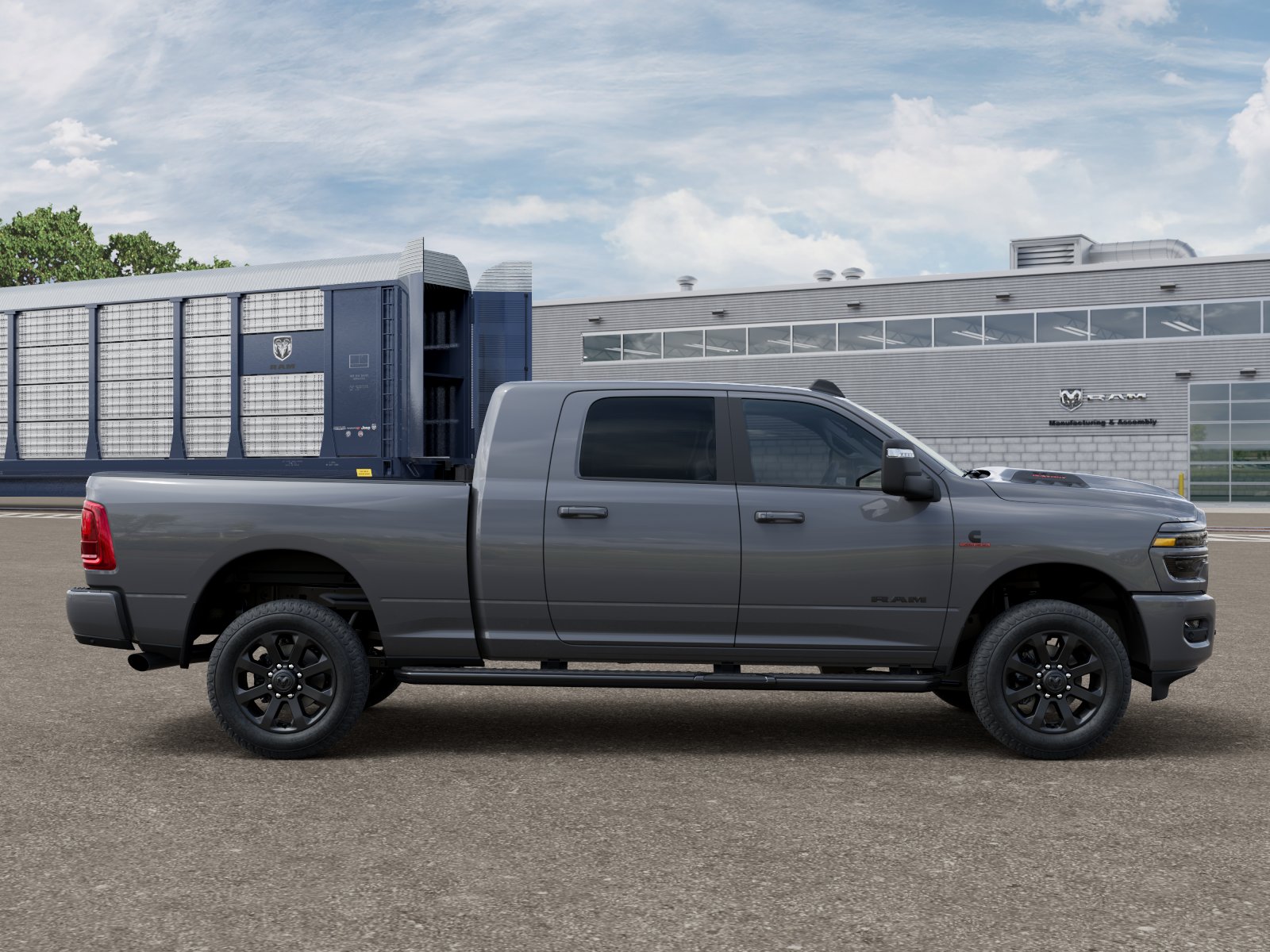 2026 RAM 2500 Laramie - Photo 38