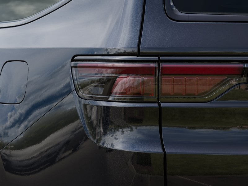 2025 Jeep Wagoneer L Series II - Photo 25