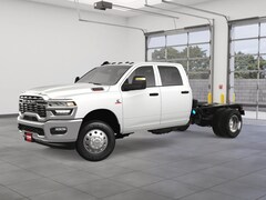 New 2025 Ram 3500 Chassis Cab Tradesman/Big Horn Pickup 3C7WRTCL3SG555663 25D625 in Longview, TX