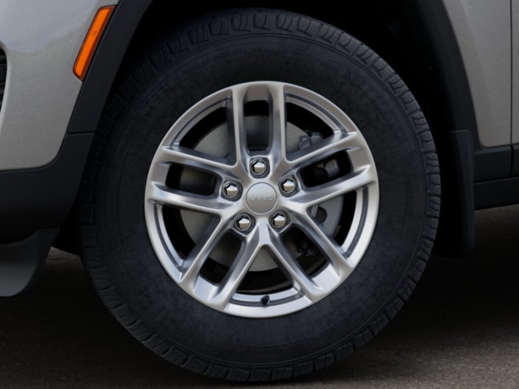 New 2025 Jeep Grand Cherokee LAREDO X 4X2 Sport Utility
