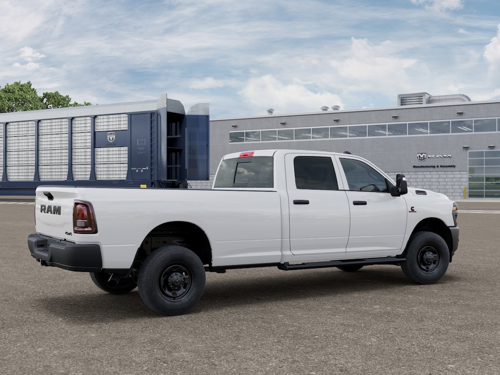 New 2026 Ram 2500 TRADESMAN CREW CAB 4X4 8' BOX Pickup