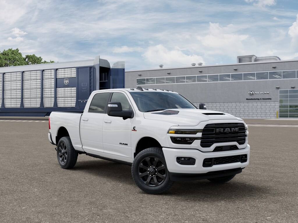New 2026 Ram 2500 LARAMIE CREW CAB 4X4 6'4 BOX Pickup
