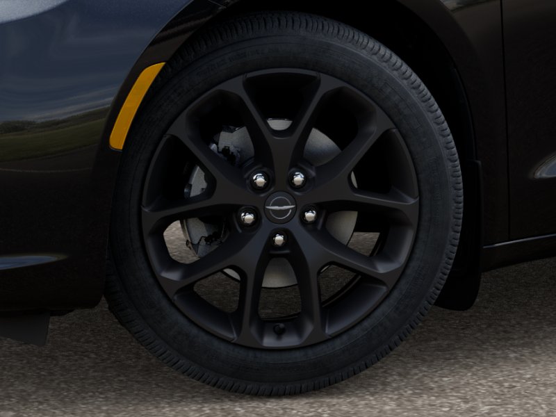 2026 Chrysler Pacifica Limited photo 4