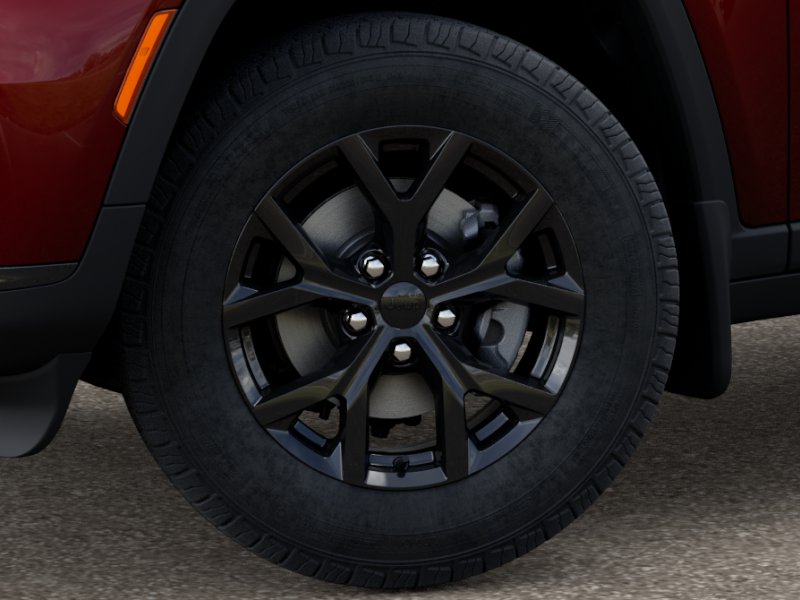 2025 Jeep Grand Cherokee Altitude photo 2