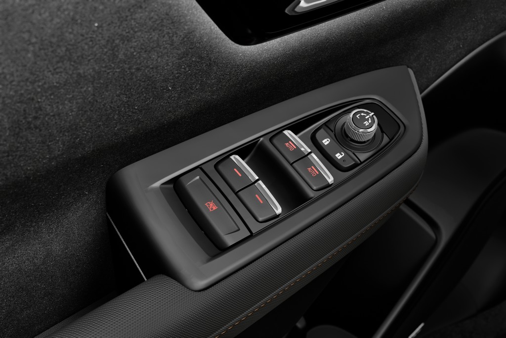 2026 Subaru Forester Touring - Photo 18