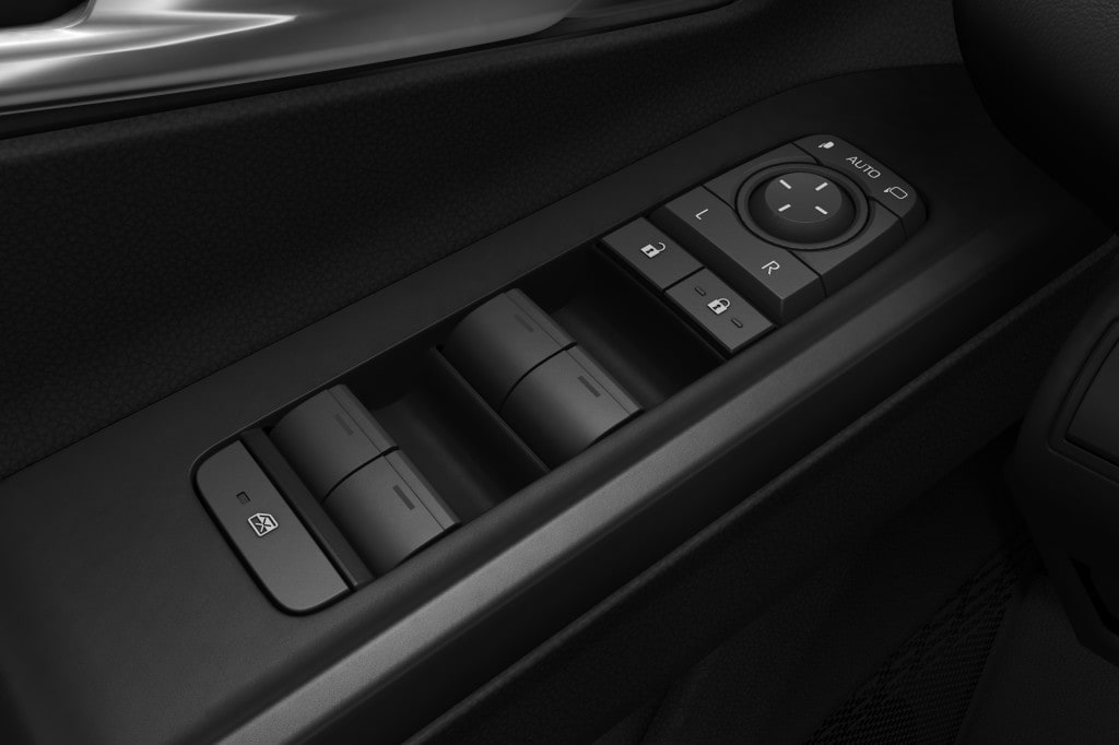 2026 Subaru Solterra Premium - Photo 18
