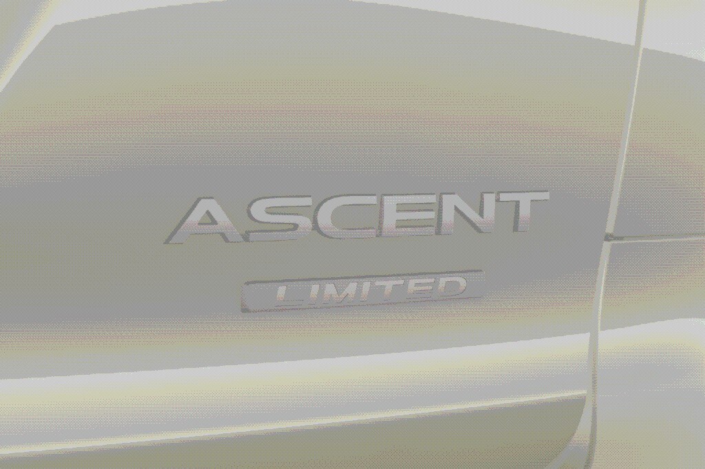 2025 Subaru Ascent Bronze Edition - Photo 18