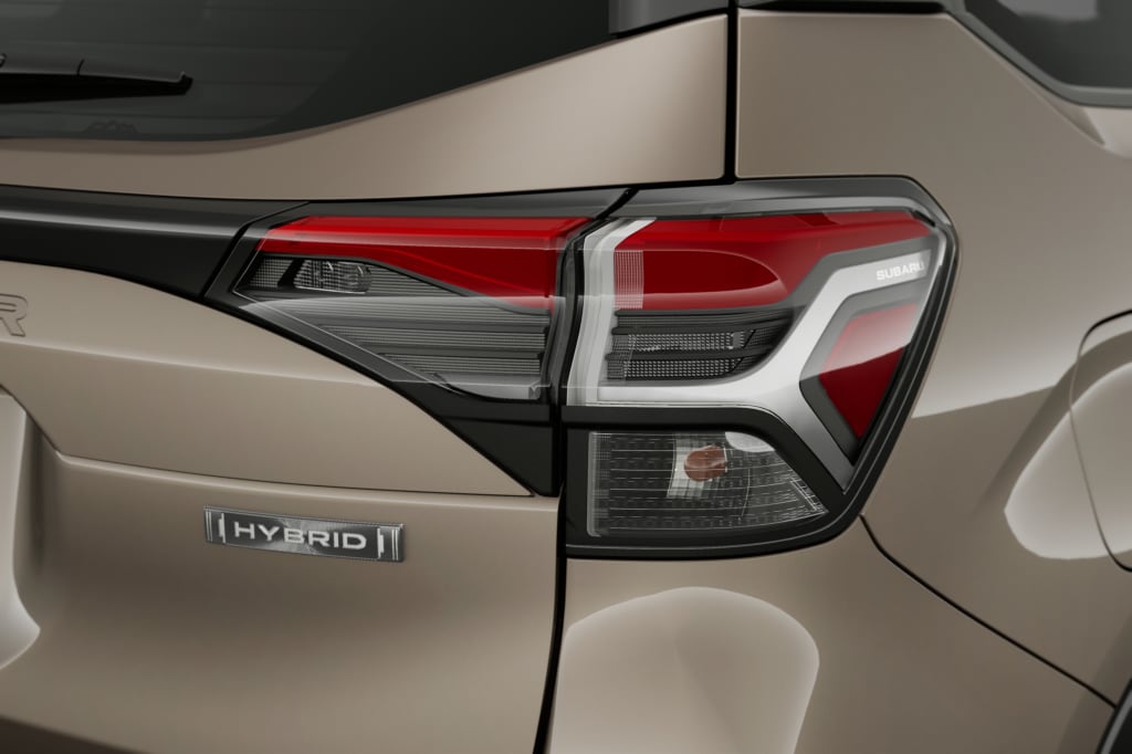 New 2025 Subaru Forester Premium Hybrid SUV