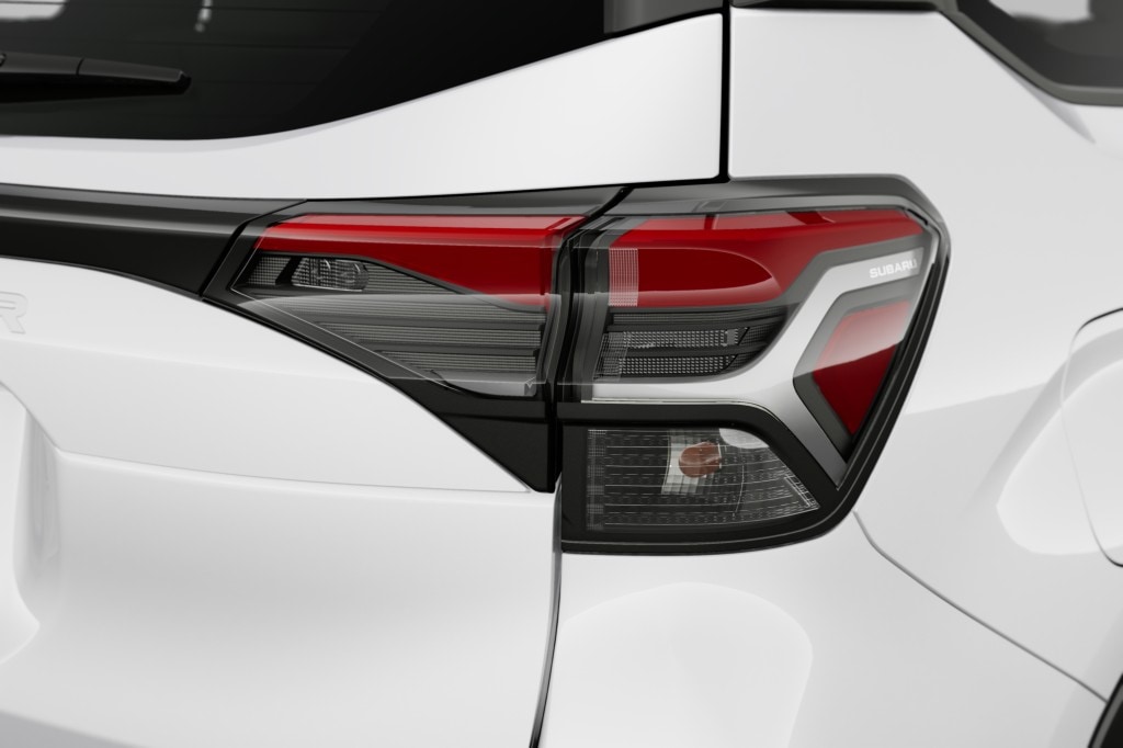 2026 Subaru Forester Base - Photo 7
