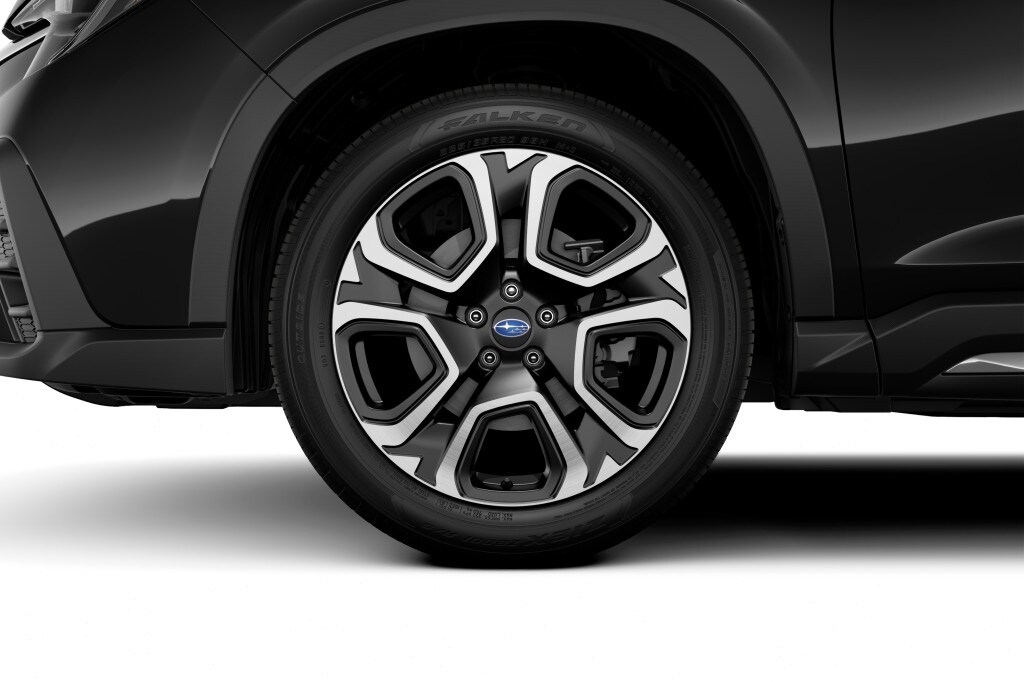 2025 Subaru Ascent Limited - Photo 32