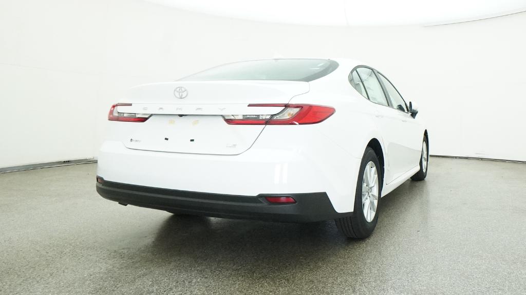 2026 Toyota Camry LE photo 3