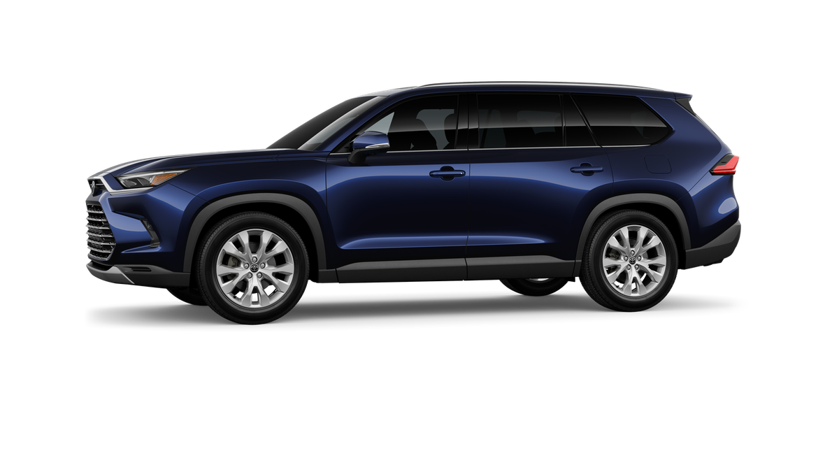 2026 Toyota Highlander Hybrid Limited photo 4