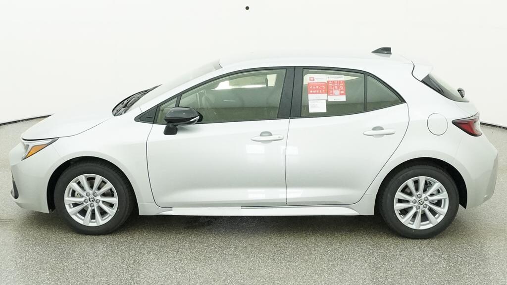 New 2026 Toyota Corolla Hatchback SE Hatchback