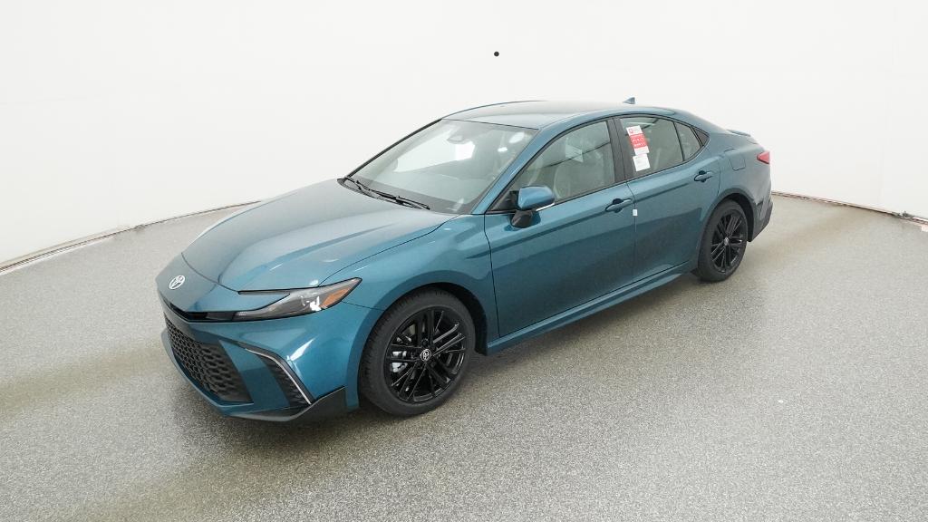 2026 Toyota Camry SE's photo