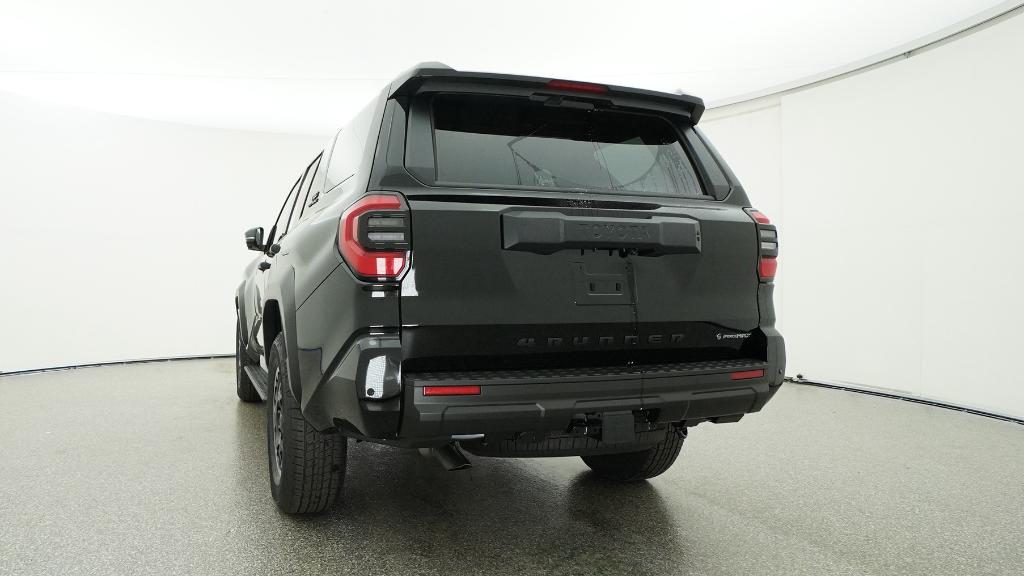 2025 Toyota 4Runner TRD Off-Road Premium photo 4