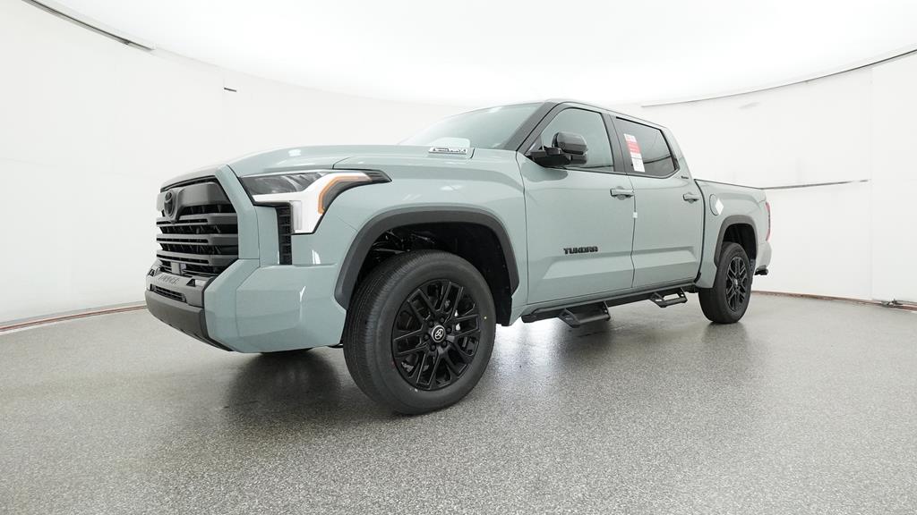 2025 Toyota Tundra Limited - Photo 7