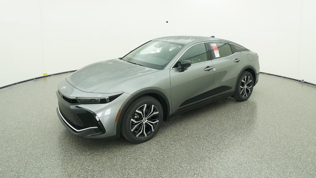 2026 Toyota Crown XLE's photo