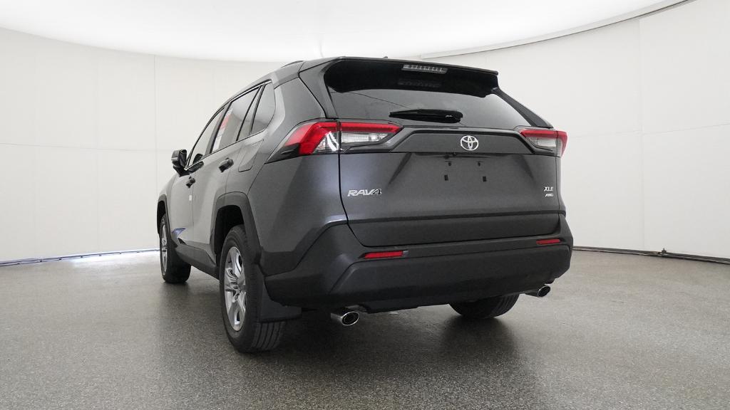 2025 Toyota RAV4 XLE photo 2