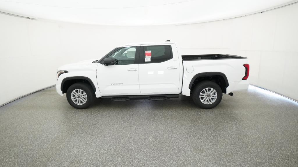 2026 Toyota Tundra SR5 CrewMax photo 22