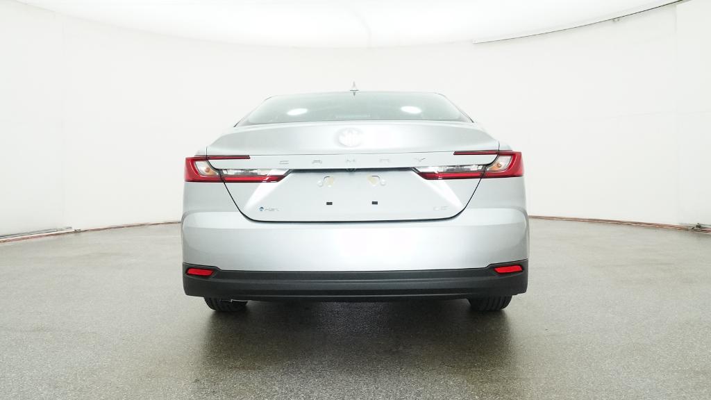 2026 Toyota Camry LE photo 2