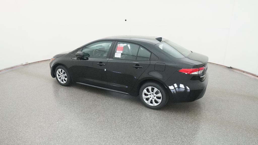 2026 Toyota Corolla LE photo 4