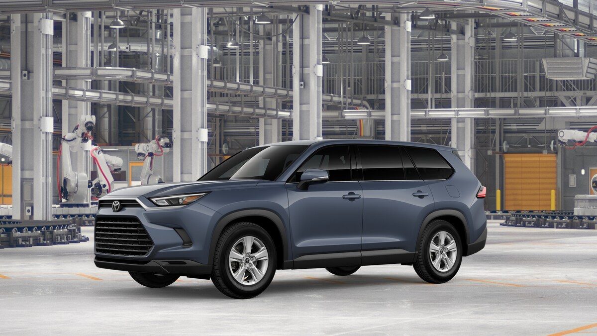 2026 Toyota Grand Highlander LE photo 2
