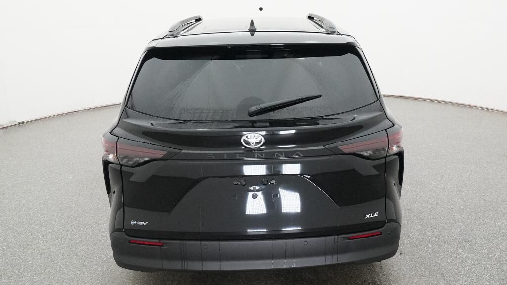 New 2026 Toyota Sienna XLE Van Passenger Van