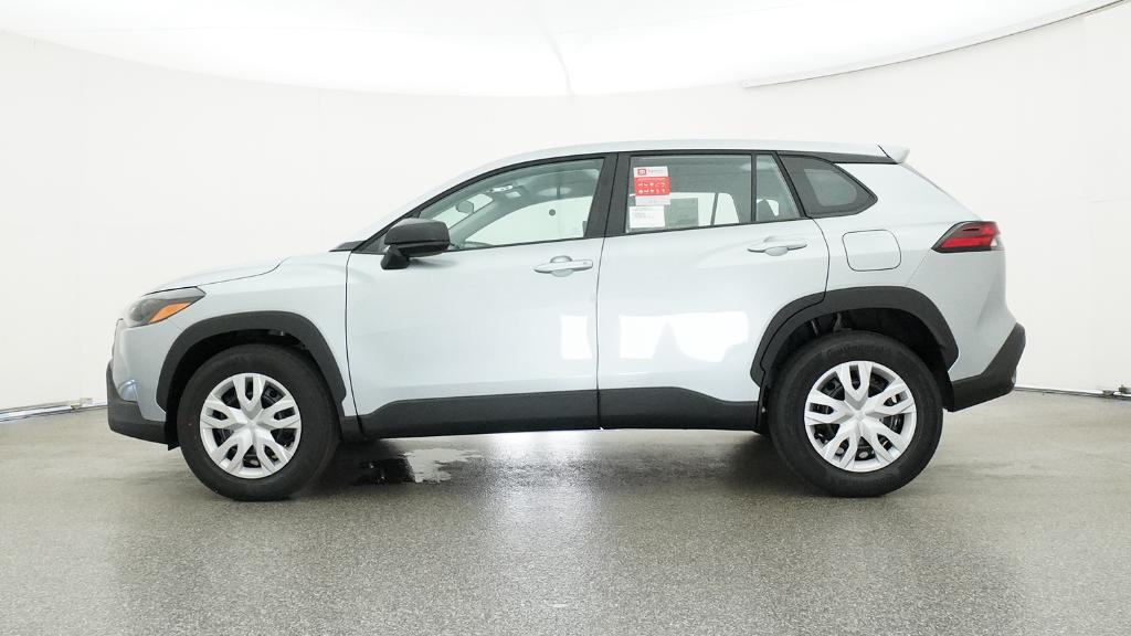 2026 Toyota Corolla Cross L photo 3