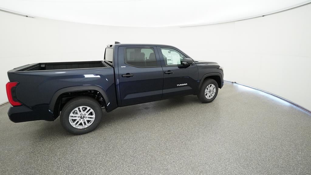 2025 Toyota Tundra SR5 - Photo 3
