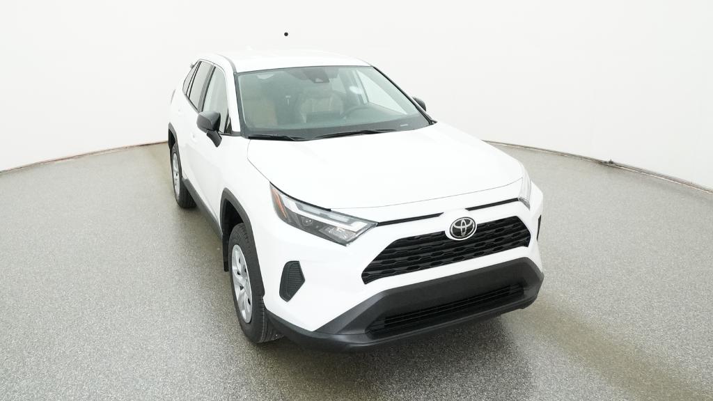 2025 Toyota RAV4 LE photo 4