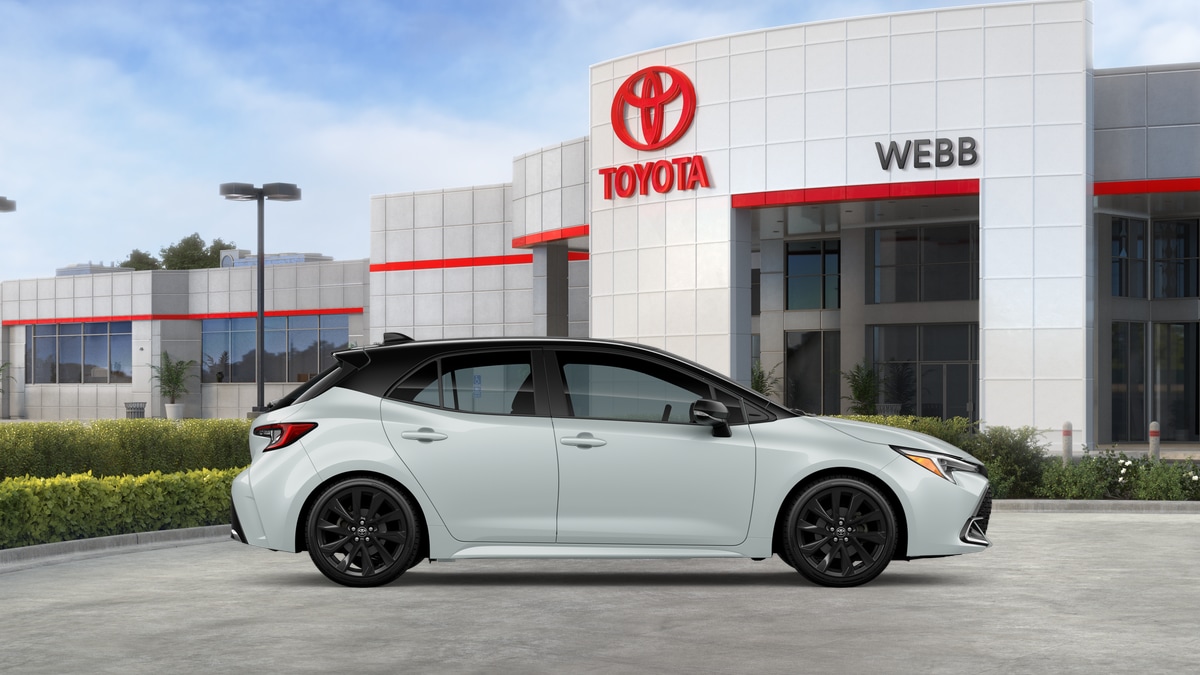2026 Toyota Corolla Hatchback XSE - Photo 19