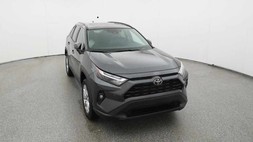 2025 Toyota RAV4 XLE Premium photo 2