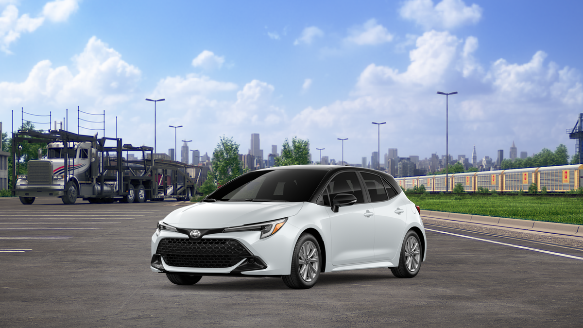 2027 Toyota Corolla Hatchback SE Hatchback