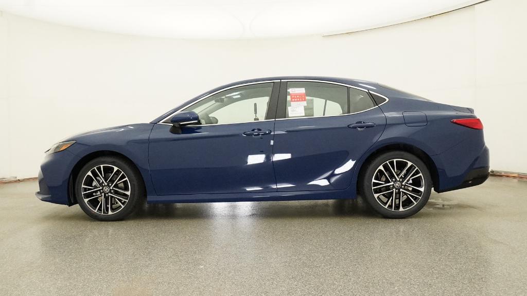 2026 Toyota Camry XLE - Photo 12