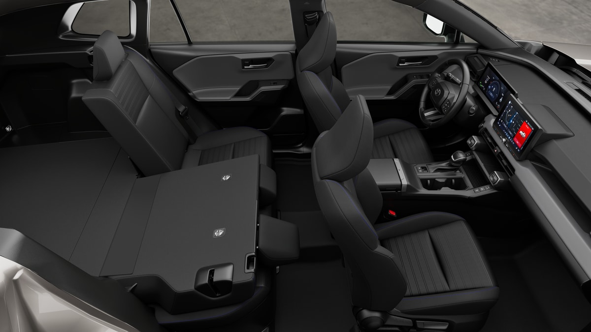 2026 Toyota RAV4 SE - Photo 22