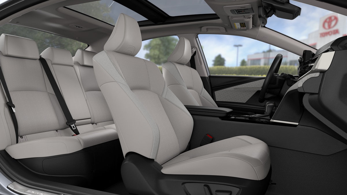 2026 Toyota Camry XLE - Photo 20