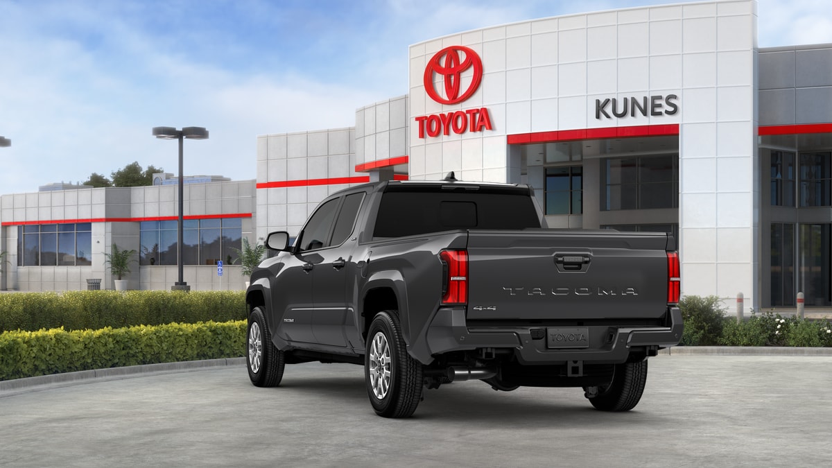 2025 Toyota Tacoma SR5 - Photo 32