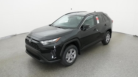 2025 Toyota RAV4 XLE SUV