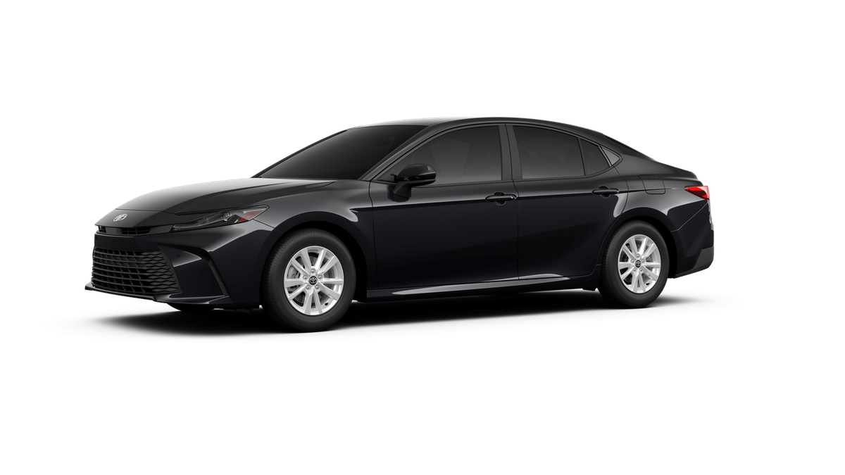 2026 Toyota Camry LE photo 3