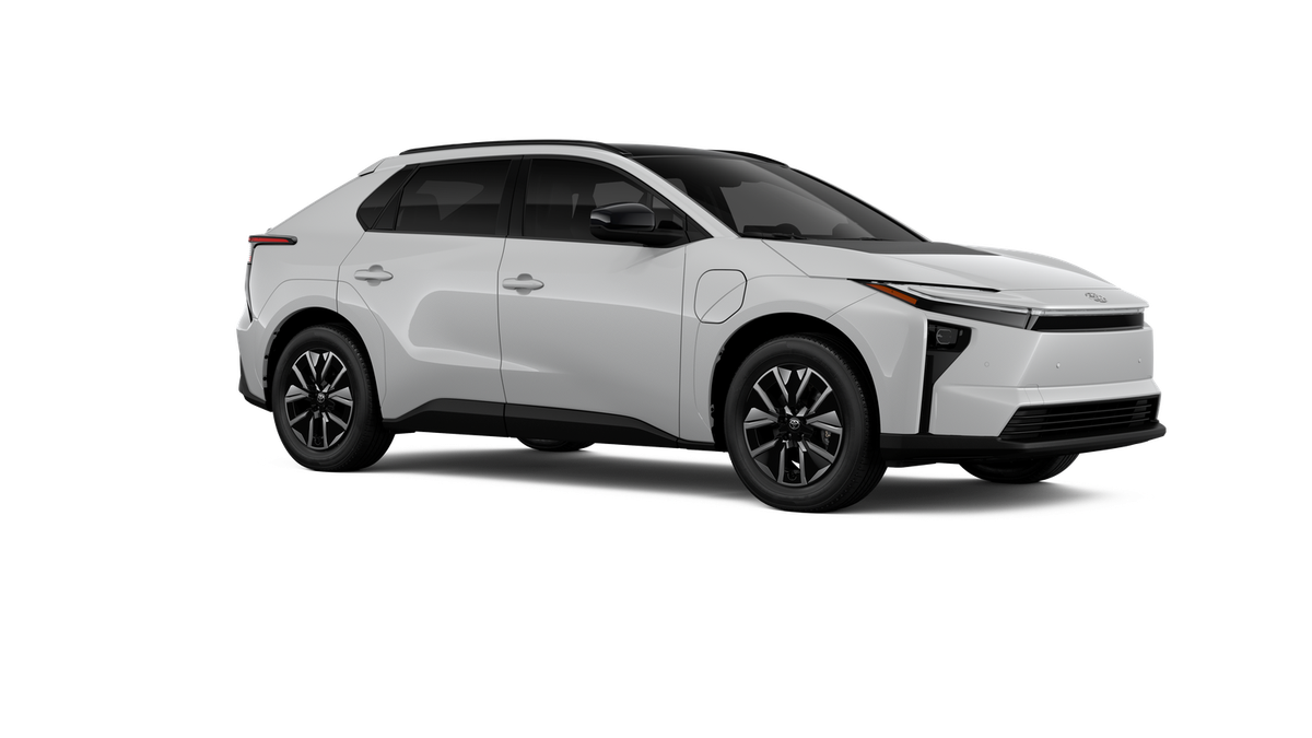 2026 Toyota bZ XLE - Photo 38