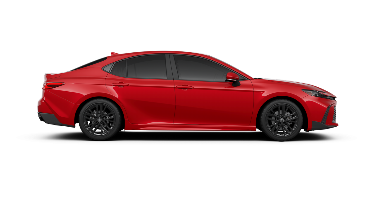 2025 Toyota Camry SE photo 17